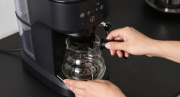 15 Best Coffee Maker With Built-In Grinder And Carafe In 2026