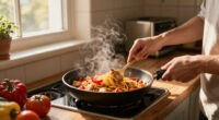 Pasta Con Pollo E Peperoni